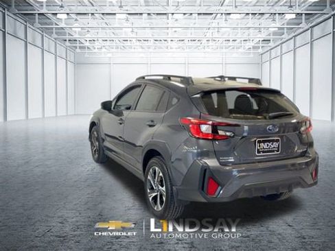 Used 2024 Subaru Crosstrek 2.0i Premium AWD/4WD image 8