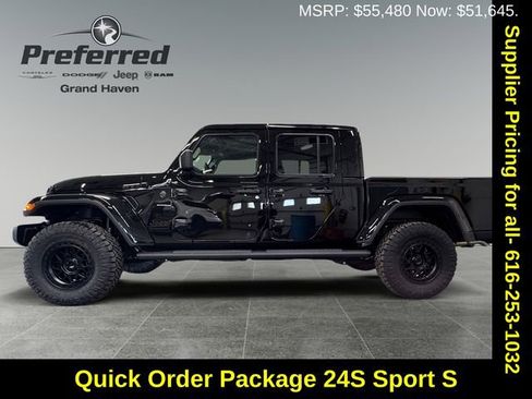 New 2025 Jeep Gladiator Sport image 2