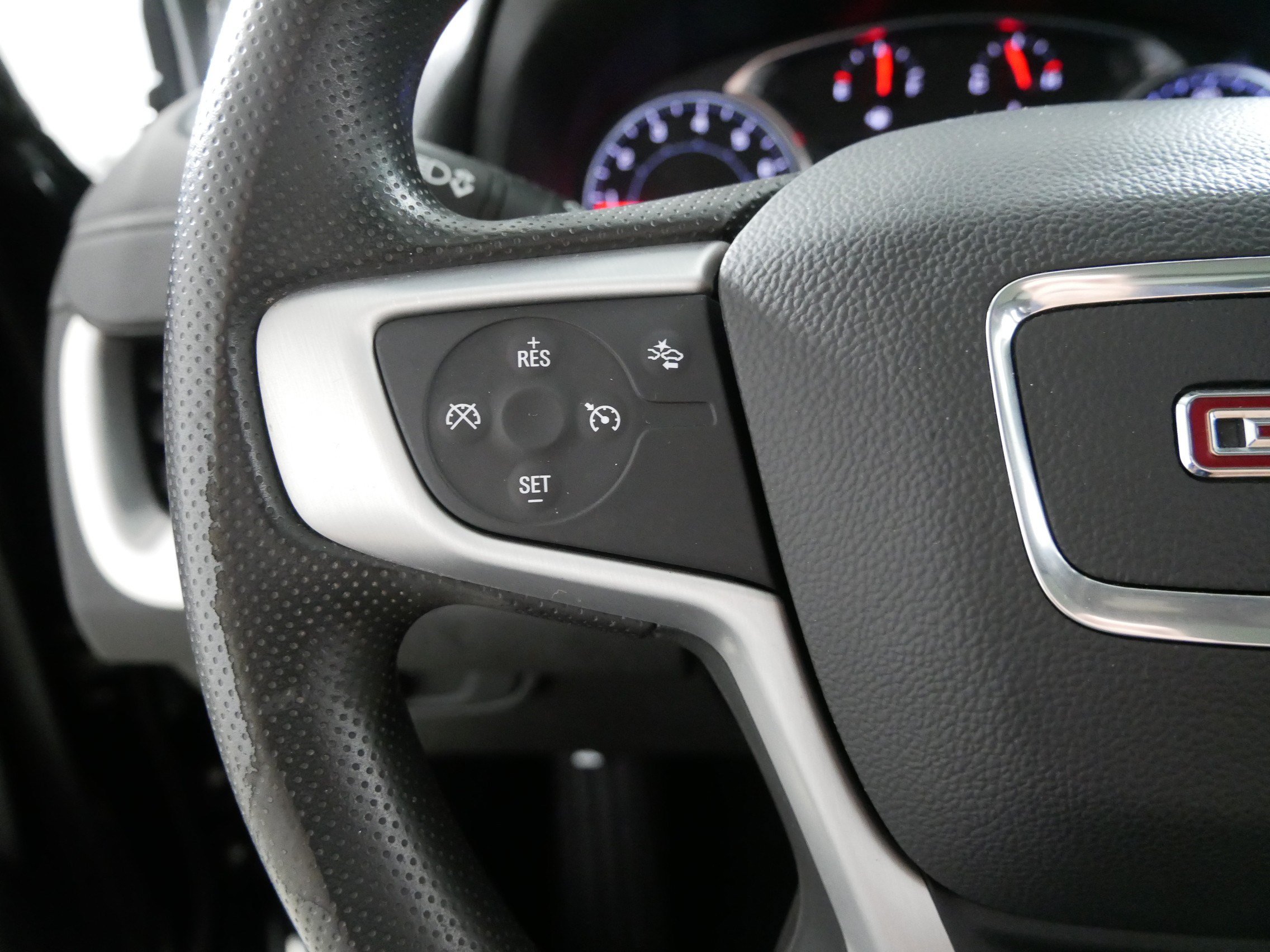 Used 2023 GMC Terrain SLE w/ Driver Convenience Package AWD/4WD image 27