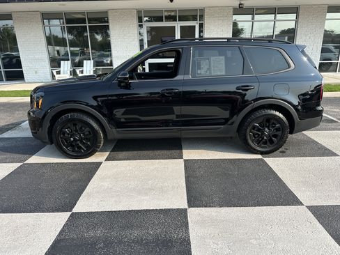 Used 2024 Kia Telluride SX Prestige X-Pro AWD/4WD image 1