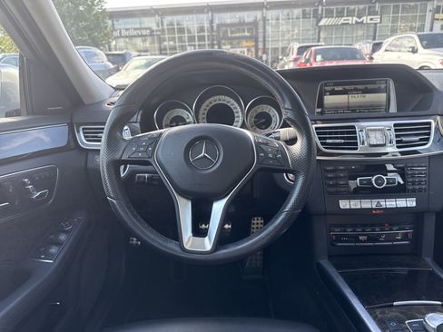 Used 2014 Mercedes-Benz E 350 Sedan image 17