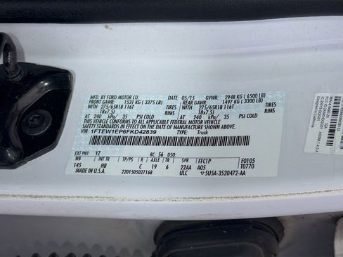 Used 2015 Ford F150 Lariat w/ Equipment Group 501A Mid image 34