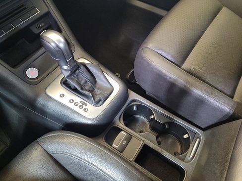 Used 2016 Volkswagen Tiguan S FWD image 26