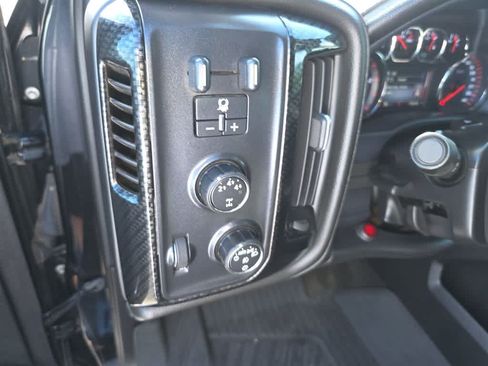 Used 2016 GMC Sierra 2500 SLT w/ All-Terrain HD Package AWD/4WD image 13