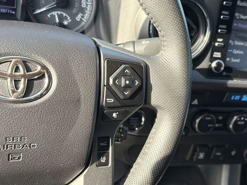 Used 2021 Toyota Tacoma TRD Off-Road AWD/4WD image 25