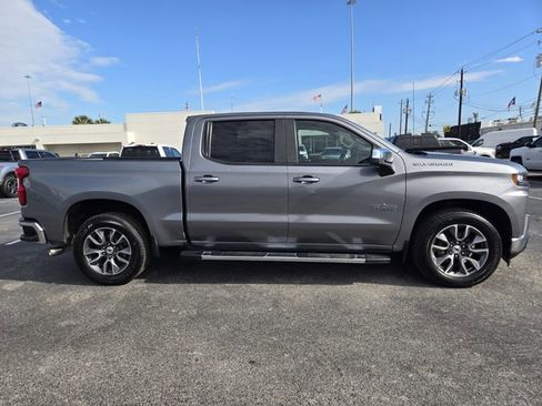 Used 2019 Chevrolet Silverado 1500 LT w/ Texas Edition RWD image 4