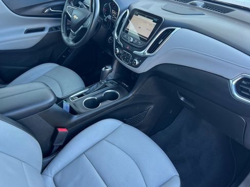 Used 2018 Chevrolet Equinox Premier image 13