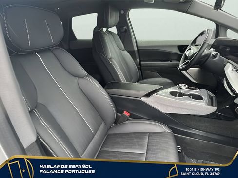 Used 2025 Cadillac Optiq Luxury 2 w/ LPO, Floor Liner Package AWD/4WD image 13