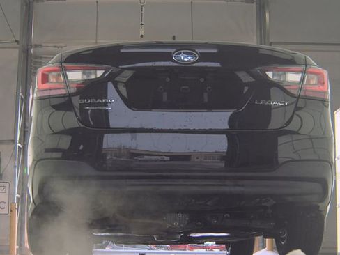 Certified 2025 Subaru Legacy Premium AWD/4WD image 9