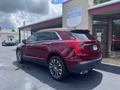 Used 2017 Cadillac XT5 Premium Luxury FWD image 3