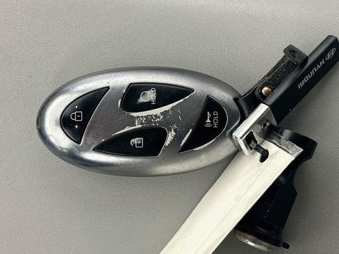 Used 2025 Hyundai Kona SEL FWD image 25