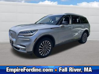 Used 2020 Lincoln Aviator Reserve w/ Equipment Group 201A AWD/4WD video 1