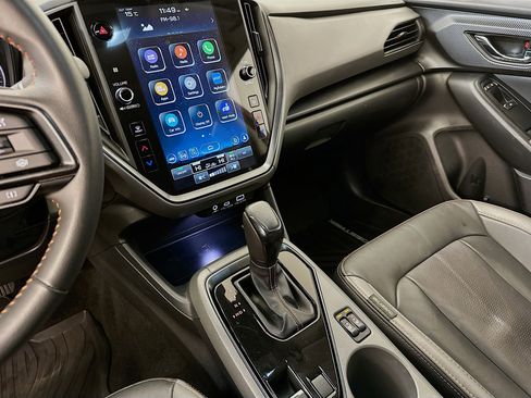 Used 2024 Subaru Crosstrek 2.5i Limited w/ Crosstrek Mirror Package image 25