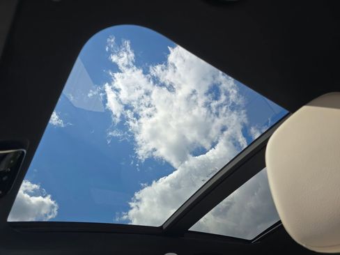 Certified 2026 Mercedes-Benz GLC 300 4MATIC image 3