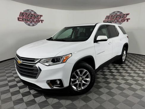 Used 2018 Chevrolet Traverse LT AWD/4WD image 1
