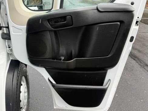 Used 2021 RAM ProMaster 2500 FWD image 21