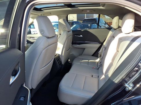Certified 2023 Cadillac XT4 Luxury w/ Cold Weather Package image 16