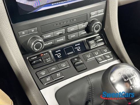 Used 2024 Porsche 718 Boxster S image 32