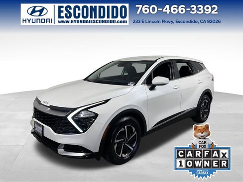 Used 2023 Kia Sportage LX image 1