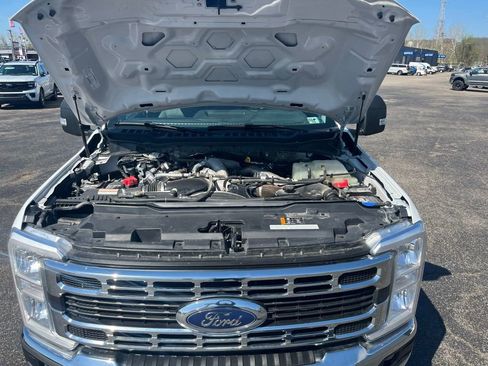 Used 2025 Ford F250 XLT w/ FX4 Off-Road Package AWD/4WD image 30