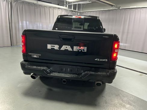 Used 2025 RAM 1500 Big Horn AWD/4WD image 6