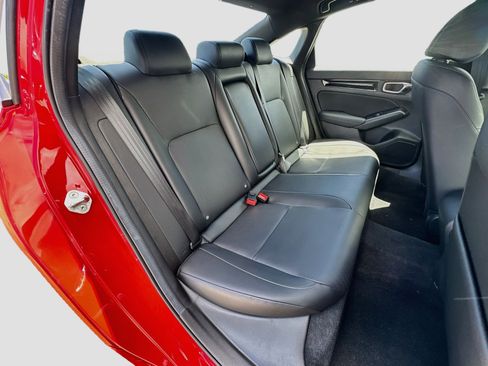 Used 2025 Honda Civic Sport image 26