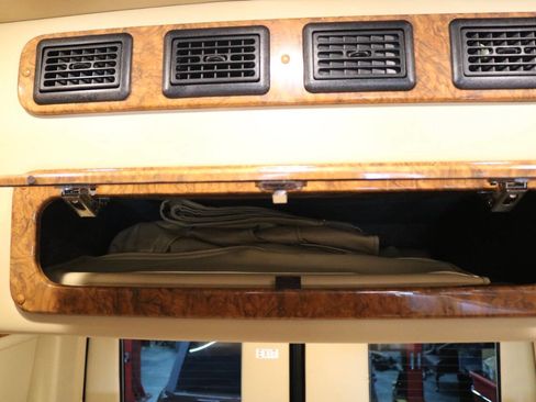 Used 2015 Mercedes-Benz Sprinter 3500 image 84