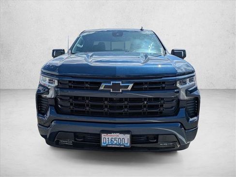 Used 2022 Chevrolet Silverado 1500 RST w/ Convenience Package II AWD/4WD image 2