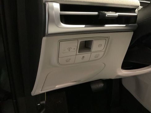 New 2026 Hyundai Tucson Limited w/ Tow & Go Package image 11