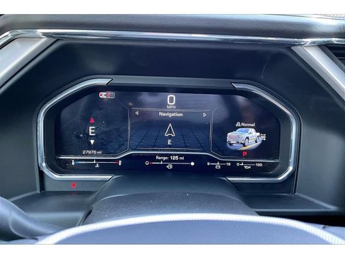 Used 2025 GMC Sierra 1500 Denali w/ Technology Package AWD/4WD image 14