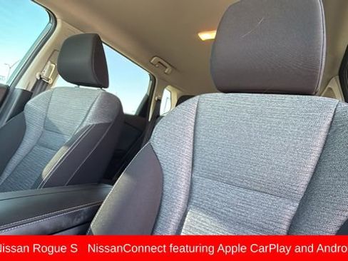Used 2021 Nissan Rogue S image 11