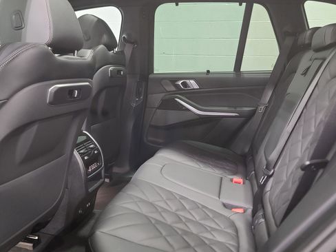 Used 2026 BMW X5 sDrive40i w/ M Sport Package RWD image 29