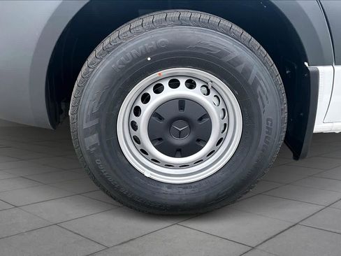 New 2026 Mercedes-Benz Sprinter 2500 image 11
