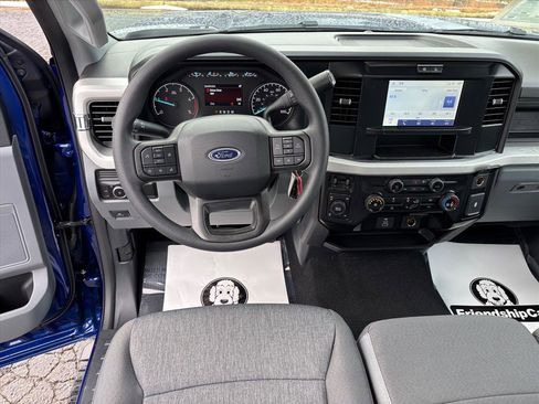 New 2026 Ford F250 XL image 4