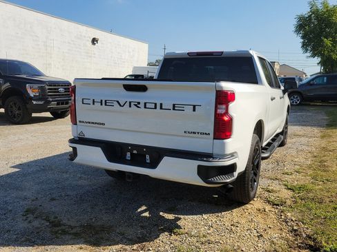 Used 2022 Chevrolet Silverado 1500 Custom w/ Rally Edition AWD/4WD image 10