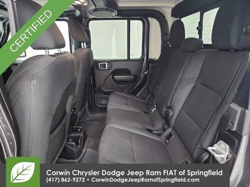 Used 2022 Jeep Gladiator Sport AWD/4WD image 21