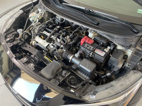Used 2025 Nissan Versa S FWD image 11