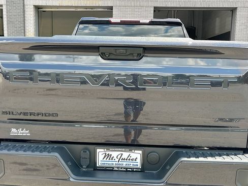 Used 2023 Chevrolet Silverado 1500 RST w/ Protection Package AWD/4WD image 12