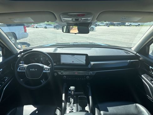 Used 2025 Kia Telluride S AWD/4WD image 23