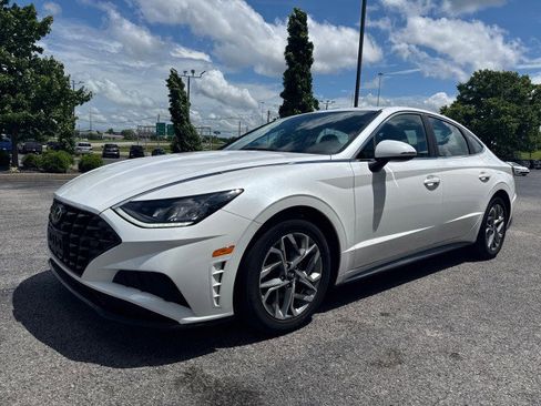 Used 2022 Hyundai Sonata SEL w/ Preferred Accessory Package image 14