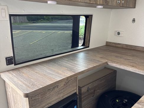 Used 2022 RAM ProMaster 3500 w/ RV Ready Prep Package FWD image 15