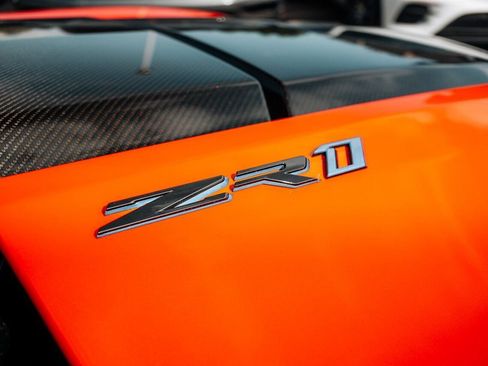 Used 2019 Chevrolet Corvette ZR1 RWD image 11