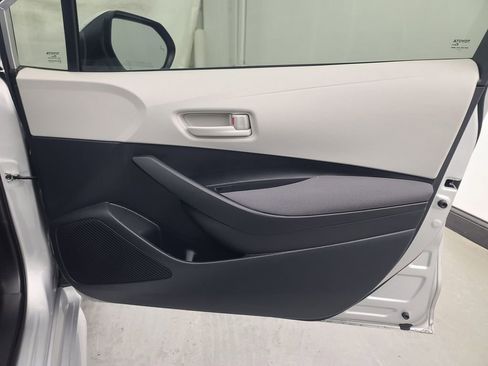 Used 2026 Toyota Corolla LE image 14