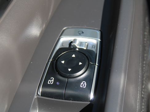New 2026 Kia Carnival SX Prestige FWD image 28
