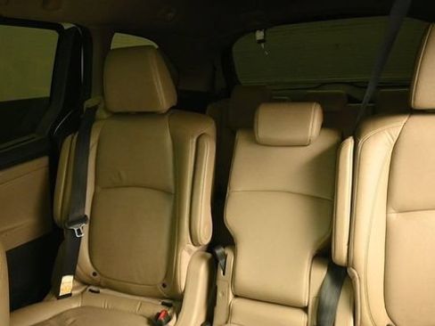 Used 2018 Honda Odyssey Touring image 20