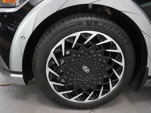 Certified 2024 Hyundai Ioniq 5 Limited image 31