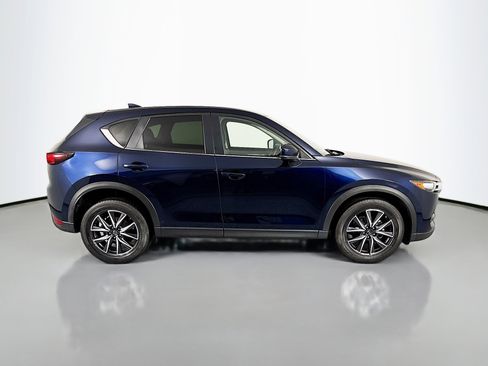 Used 2018 MAZDA CX-5 Touring image 4