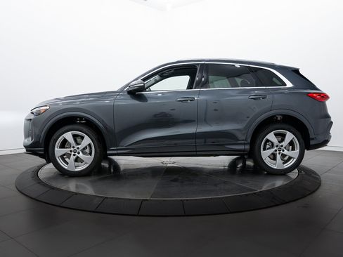 New 2025 Audi Q5 Premium Plus image 7