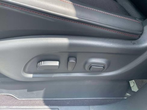 Used 2023 Nissan Titan PRO-4X w/ Off Road Protection Package AWD/4WD image 19
