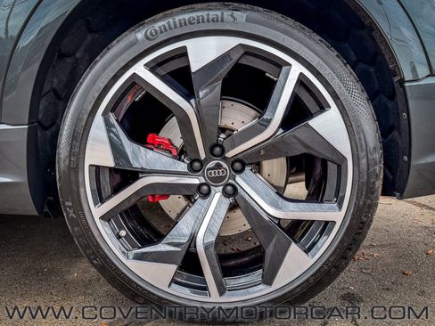 Used 2024 Audi RS Q8 AWD/4WD image 11
